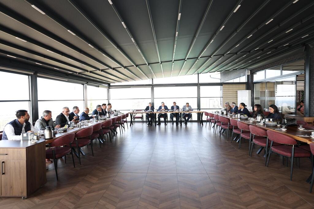 Başkan Ömeroğlu Muhtarlarla Buluştu (3)
