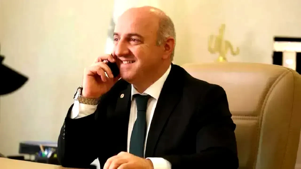 Muzaffer Biyik Kimdir Nereli Kac Yasinda Darica Belediye Baskani