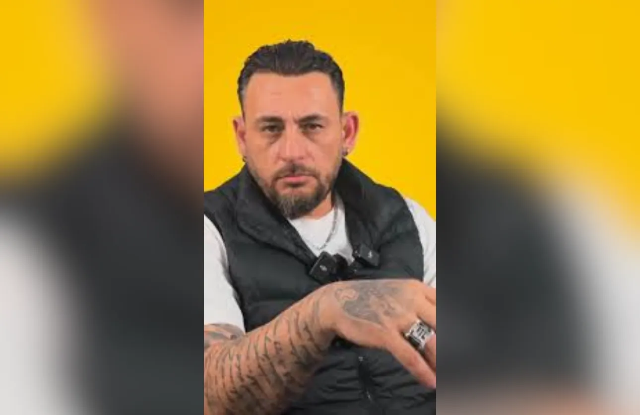 [RESİM: YouTuber Yusuf Elmas'ın videolarından alınmış, kendinden emin bir ifadeyle konuştuğu karakteristik bir ekran görüntüsü.]