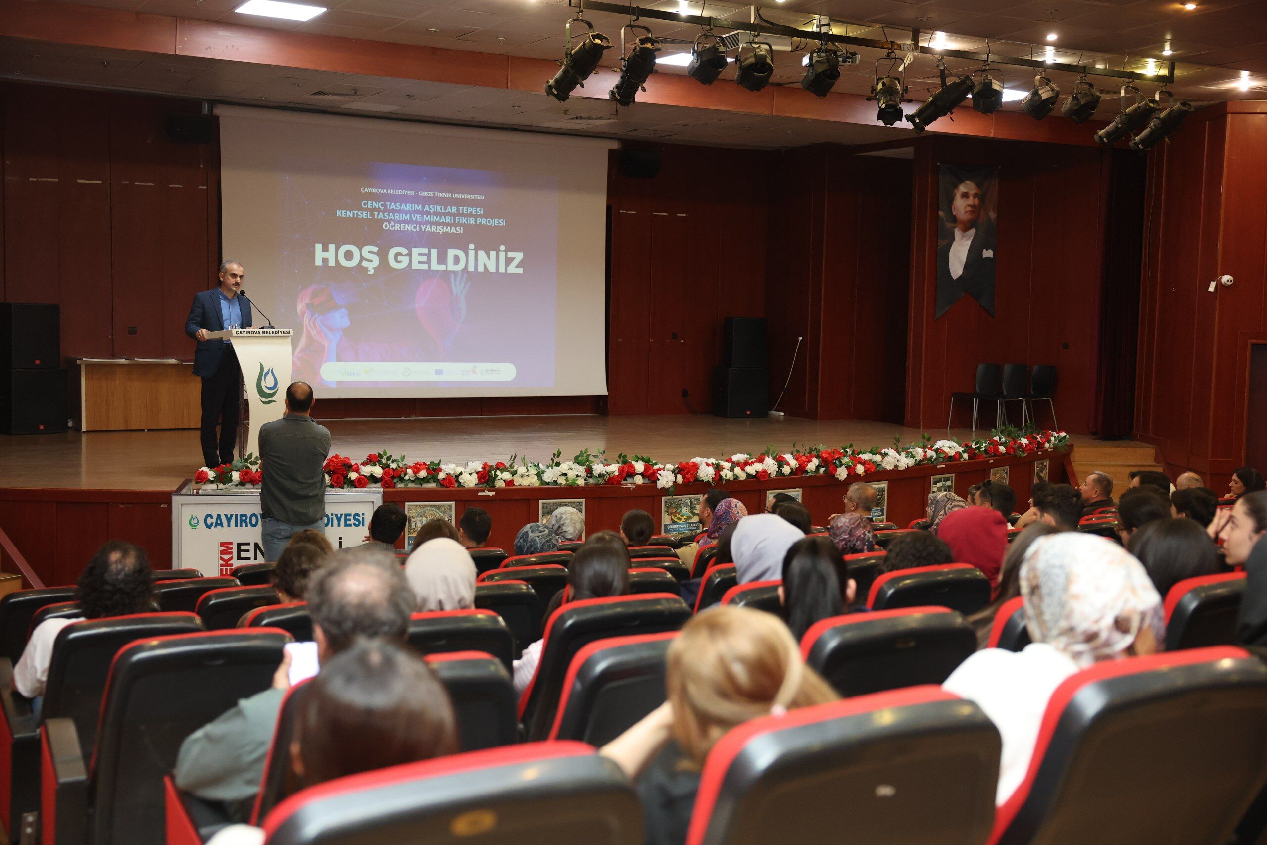 Çayırova’da dikkat çeken etkinlik: Genç tasarımcıların projeleri VR ortamında tanıtıldı-3