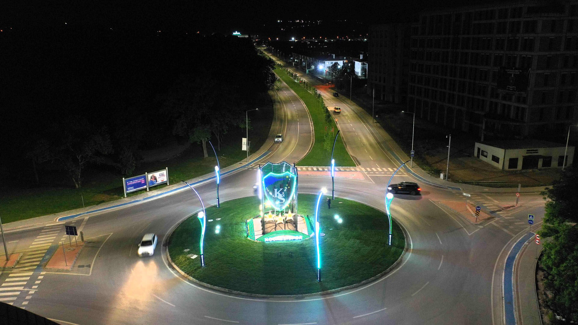 Büyük Maçlarda Yaşanan Trafik Karmaşası Tarih Oldu (18) (Large)