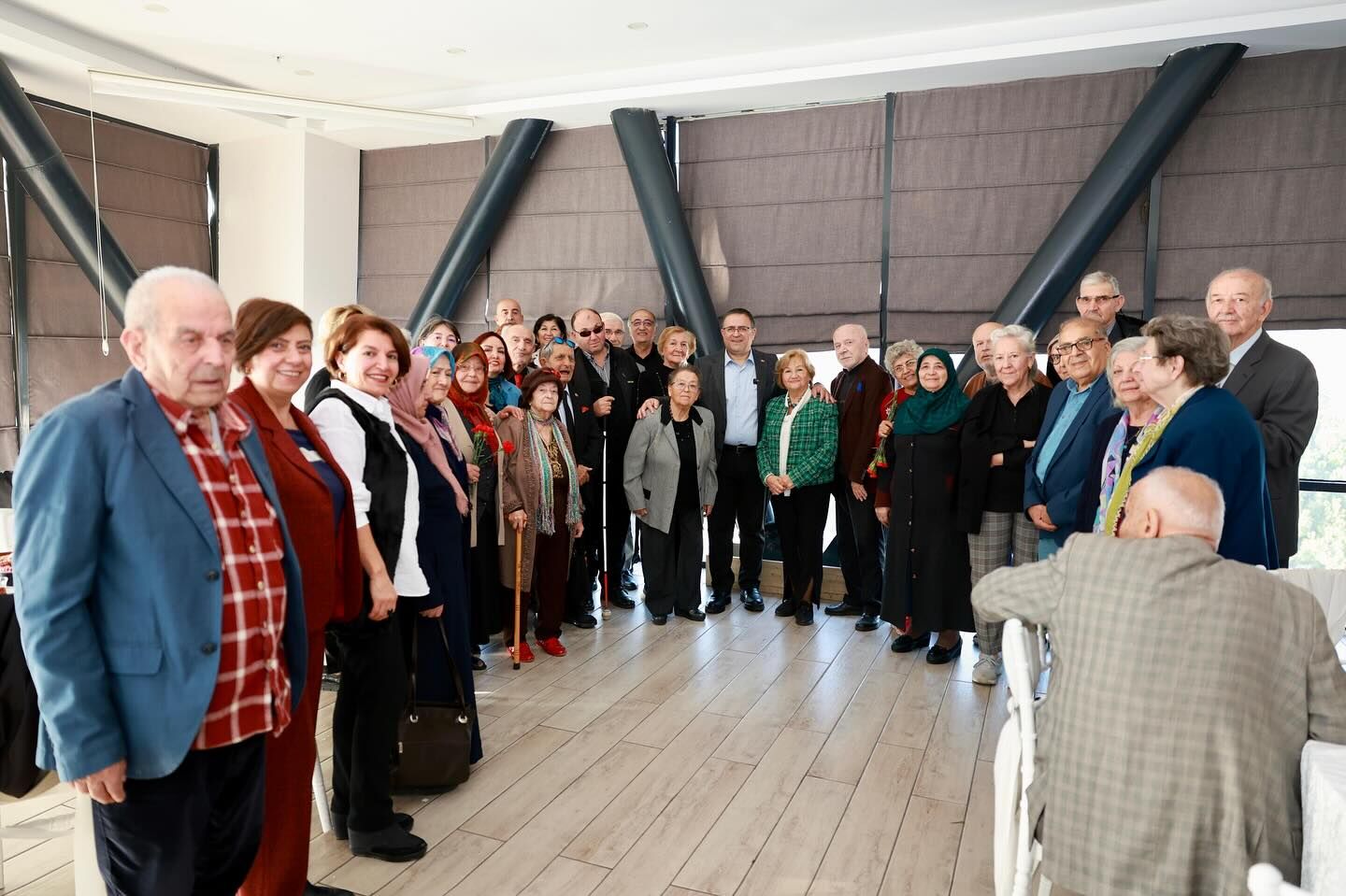 Başkan Gökçe, Kocaeli Huzurevi sakinleriyle Yelken Kafe’de buluştu-4