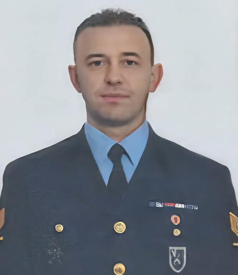 Şehit Astsubay Akın Karakuş