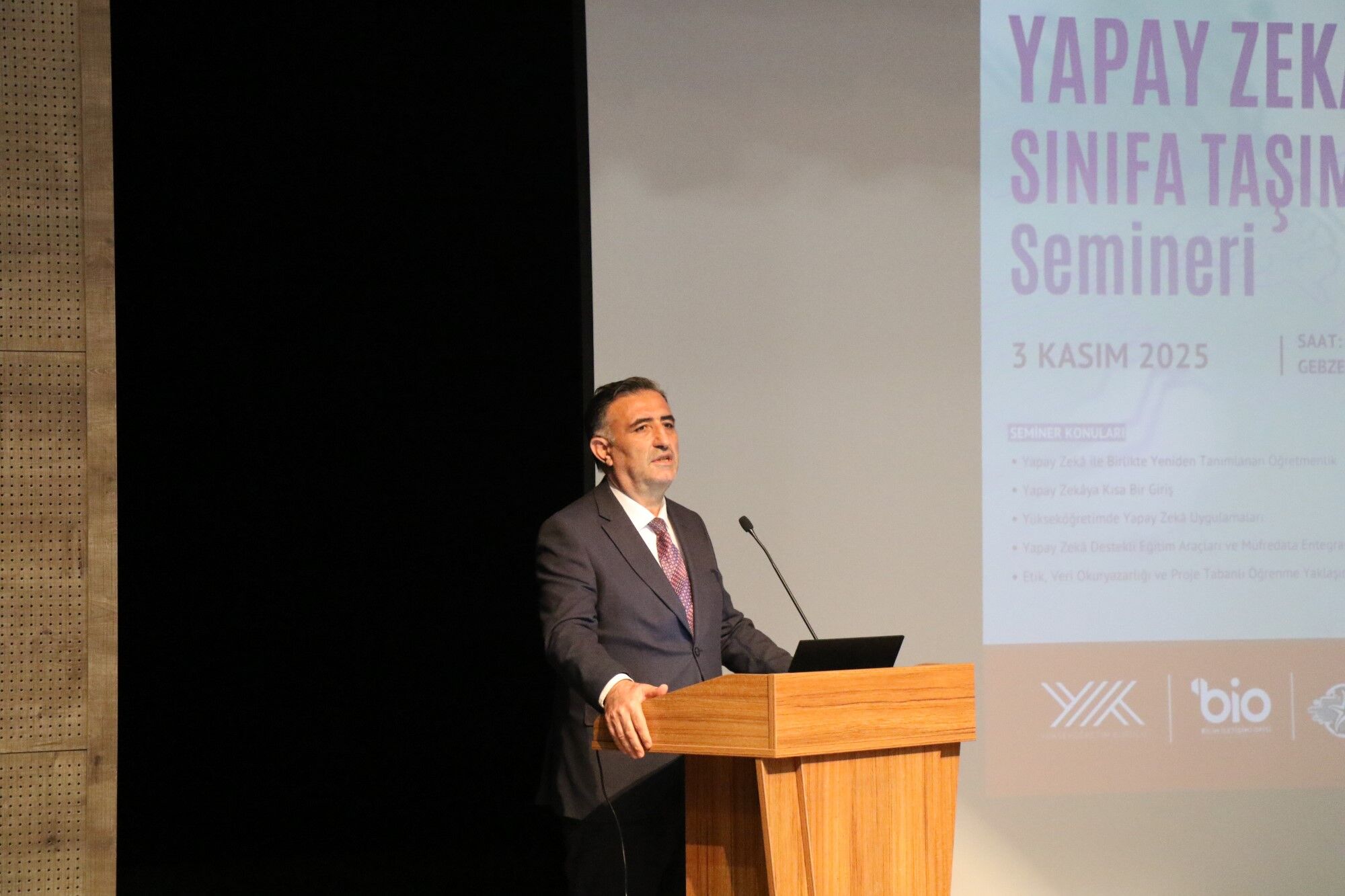 GTÜ’de yapay zeka sınıfa girdi: Öğretmenler için yenilikçi uygulamalar tanıtıldı-2