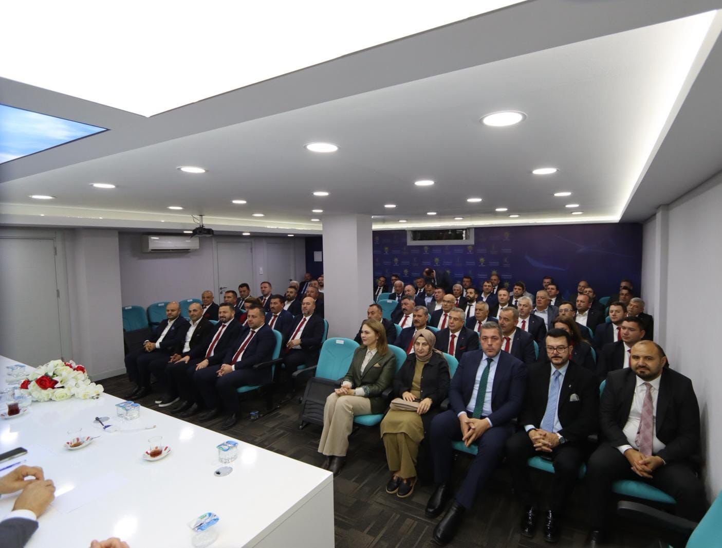 AK Parti bölge teşkilatları Tekirdağ’da birlik ve dayanışma için toplandı-2