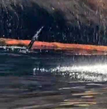 Kairos Tanker Fuel Oil Denize Sizinti.jpg