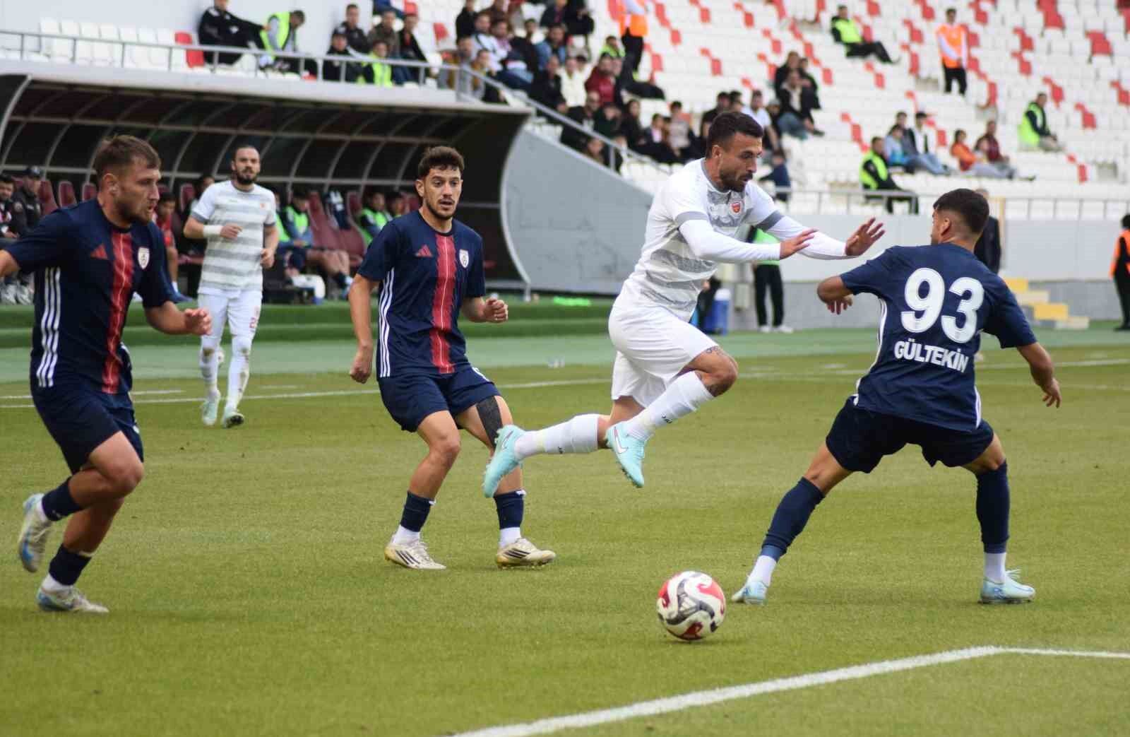 Karaman Fk, Altınordu’yu 2 Yenerek İlk Galibiyetini Aldı