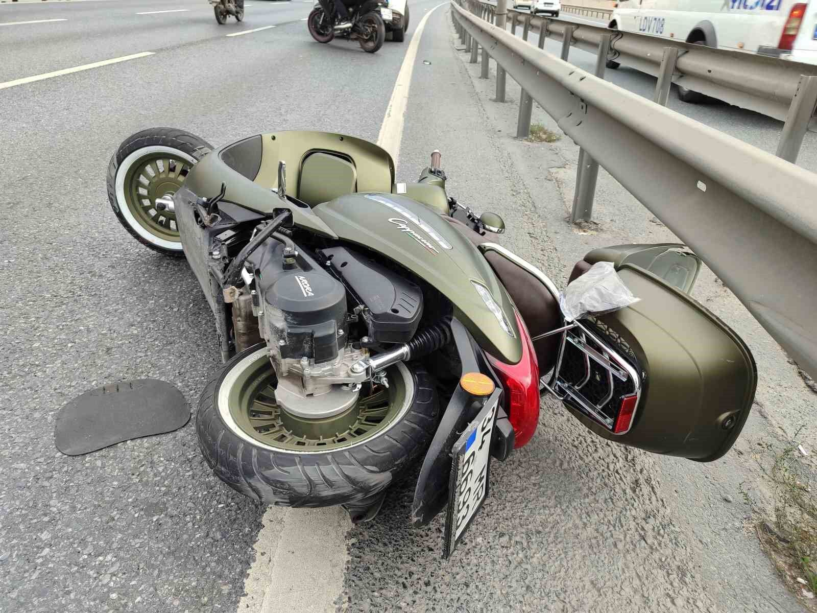 Küçükçekmece’de Motosiklet Kazası 1Ölü 2