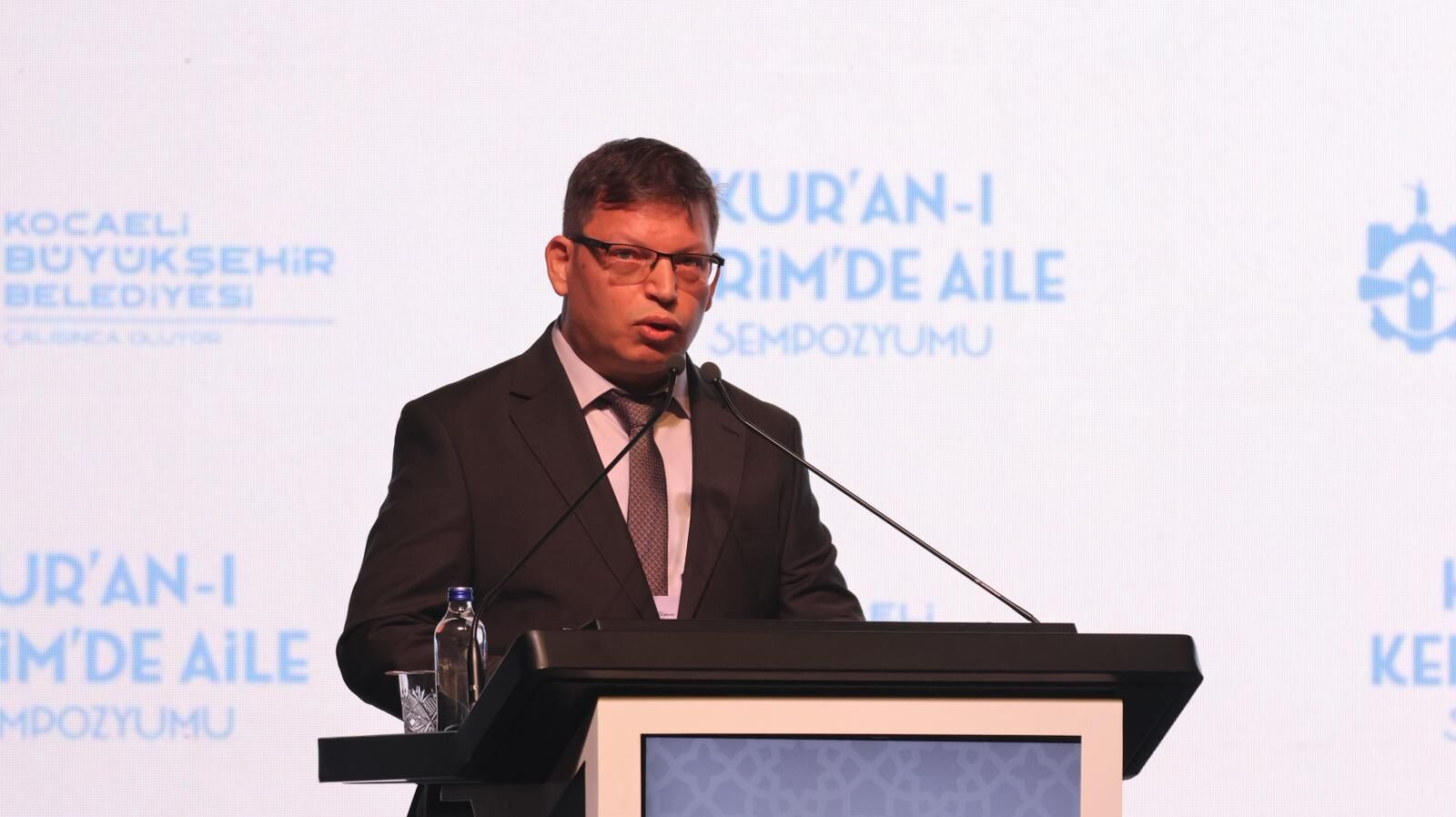 Kur'an I Kerim'in Rehberliğine Muhtacız (2)