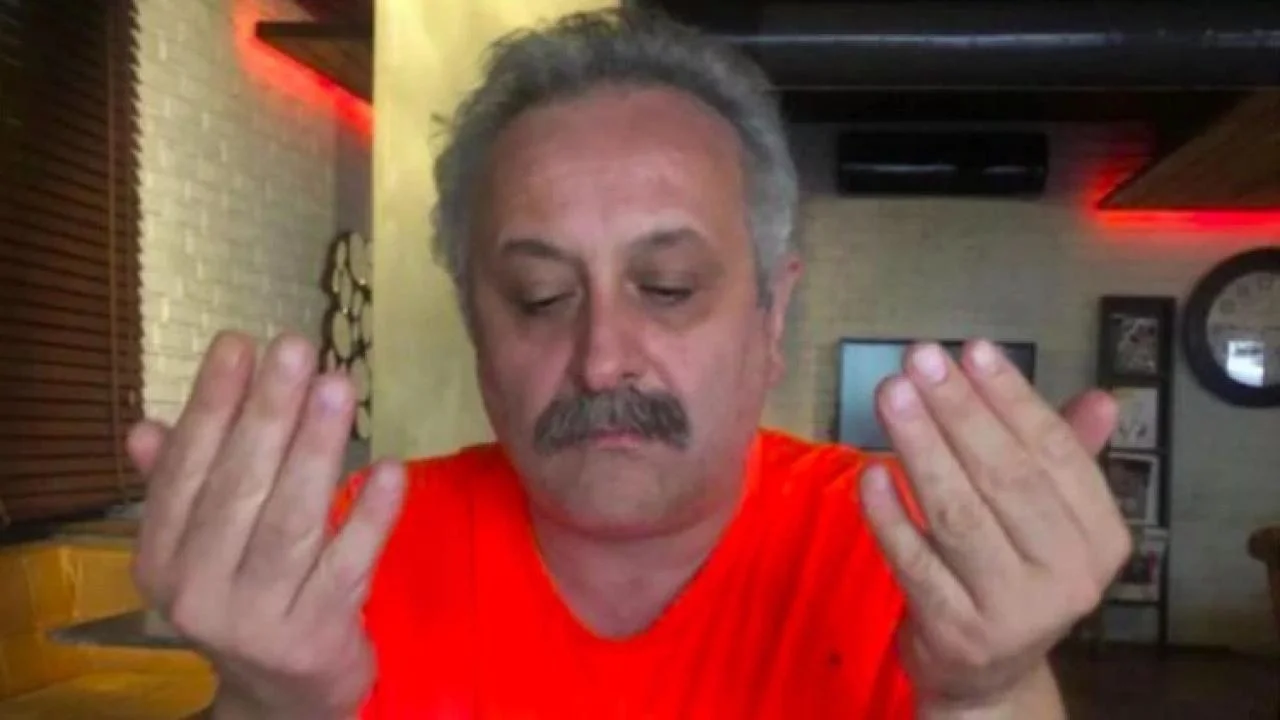 Onur Unlu Internetten Dua Bile Satiyordum 691581213Ec49