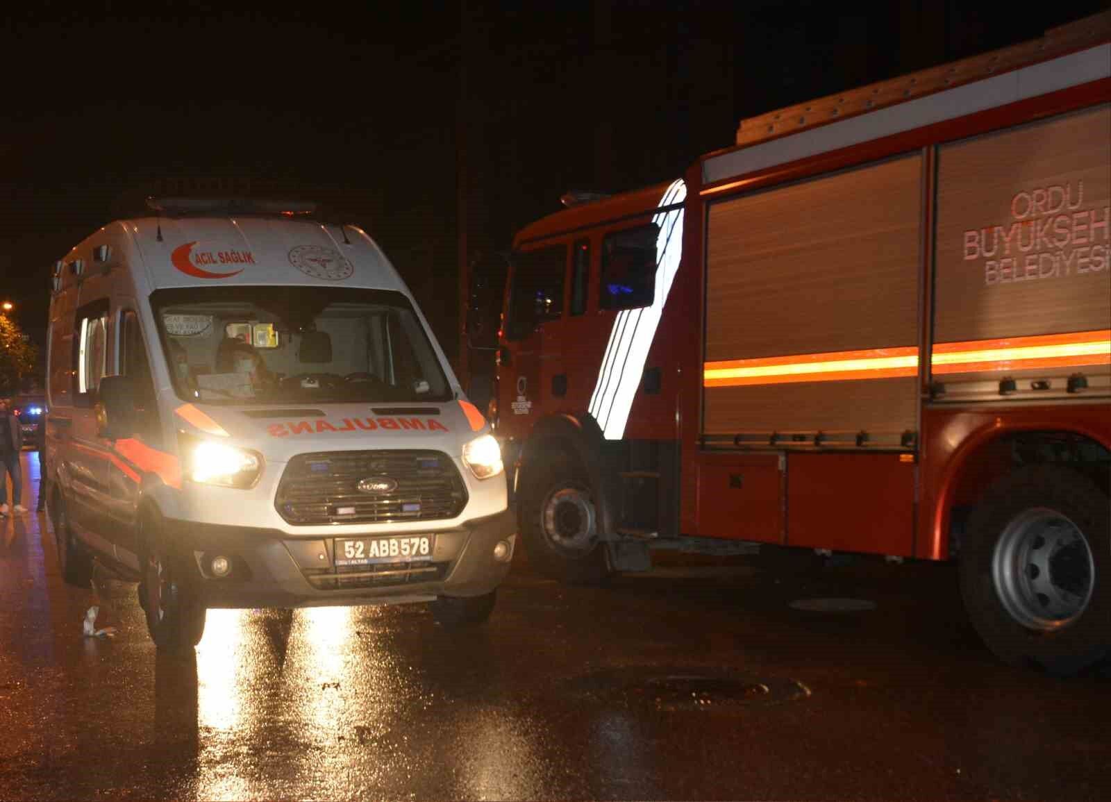 Ordu’da 4 Katlı Binada Yangın İşçiler Canlarını Zor Kurtardı 2