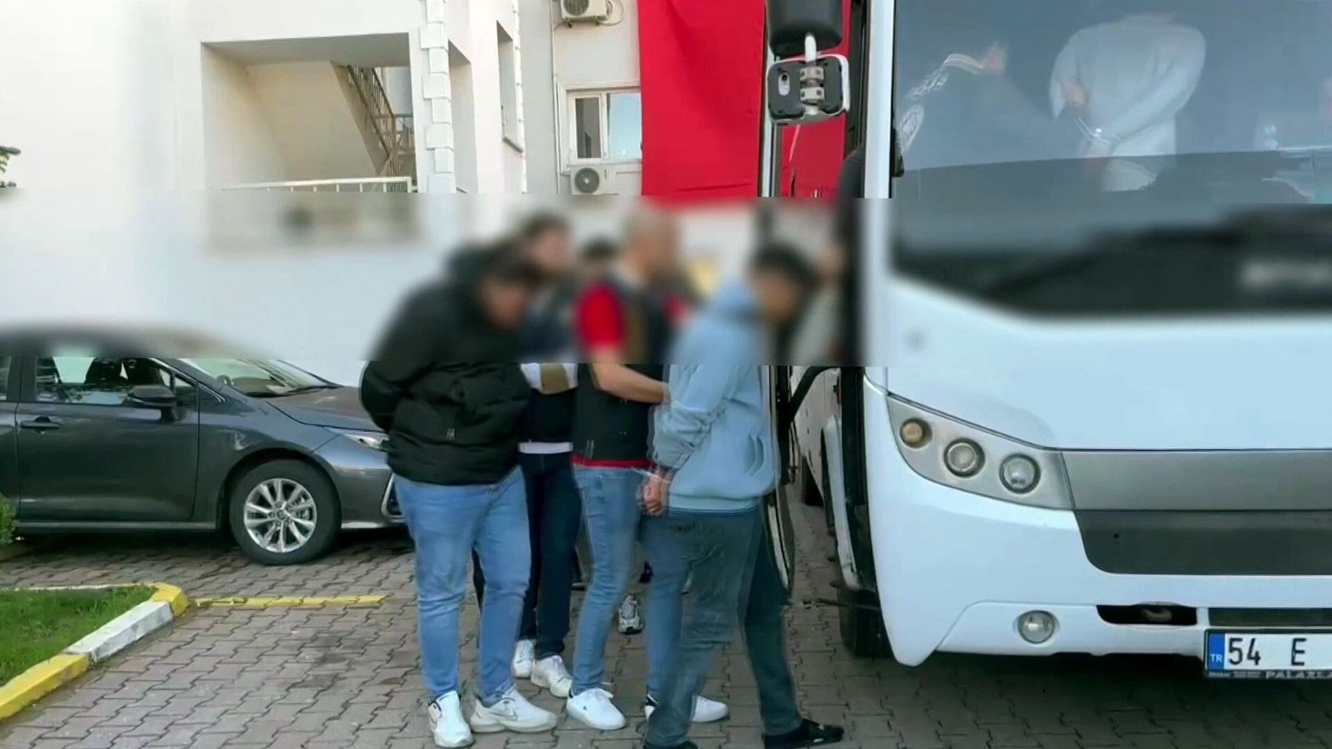 Sakarya Merkezli 36 Ilde 'Çevrimiçi Çocuk Müstehcenliği' Operasyonu 4