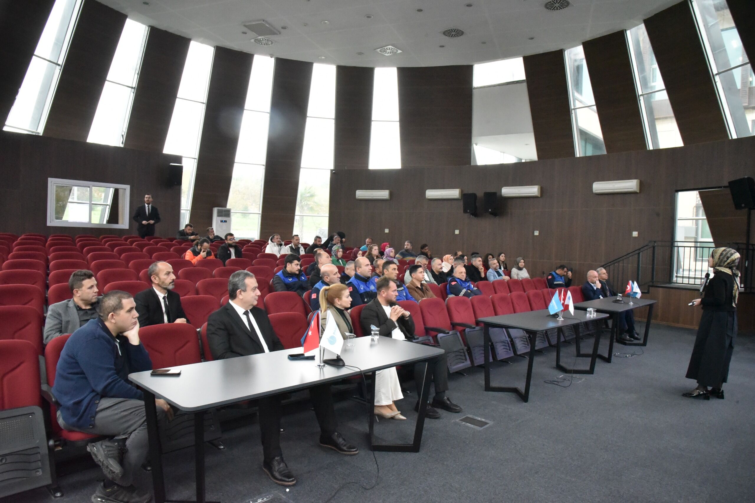 Başiskele Belediyesi’nden personele stres ve öfke kontrolü eğitimi-2
