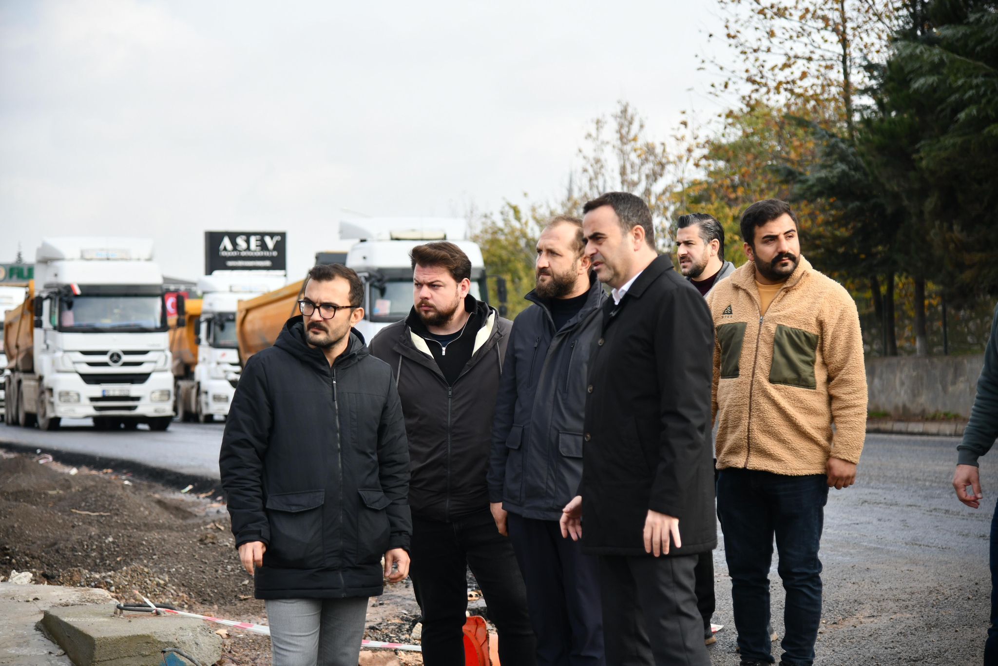 Kefken açıklarında örnek operasyon: 25 kişilik kurtarma ekibine Vali’den övgü-2