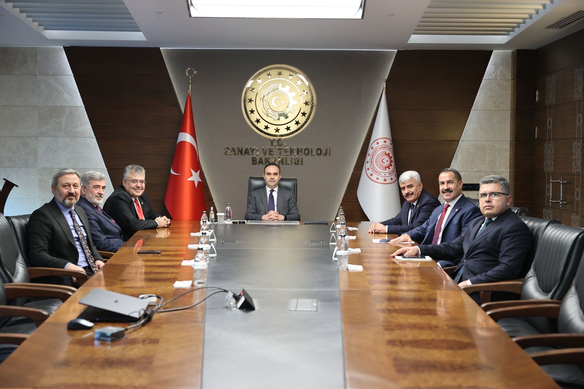 Ak Parti Kocaeli Milletvekilleri Fatih Kacir Ziyaret.jpg