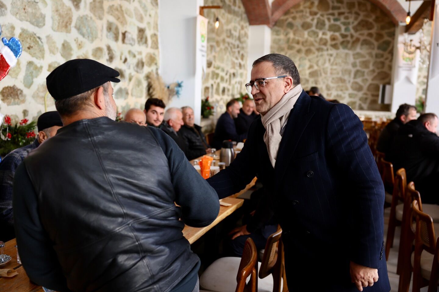 Derince’de nefes kesen turnuva sona erdi: Kupa törenine yoğun ilgi-1