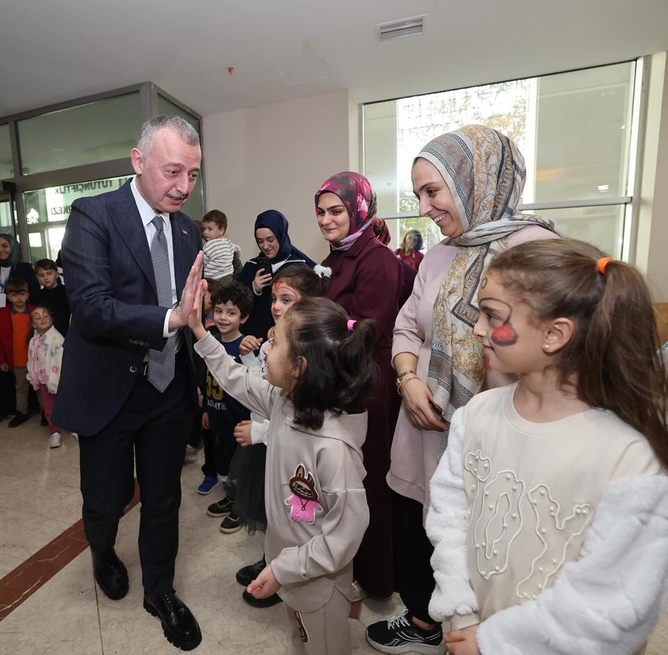 Büyükakın Kadınlar, Hayatın Merkezinde Yer Alıyor (5)