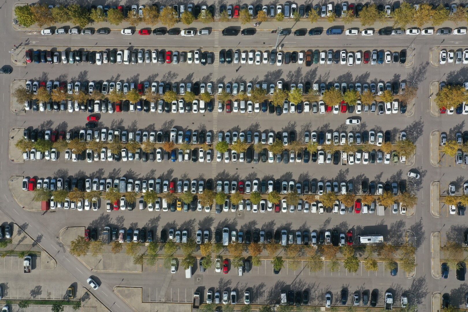 Kocaeli’de otoparklara yeni düzenleme: 2026 tarifesiyle trafik rahatlatılacak-kocaelitv-1