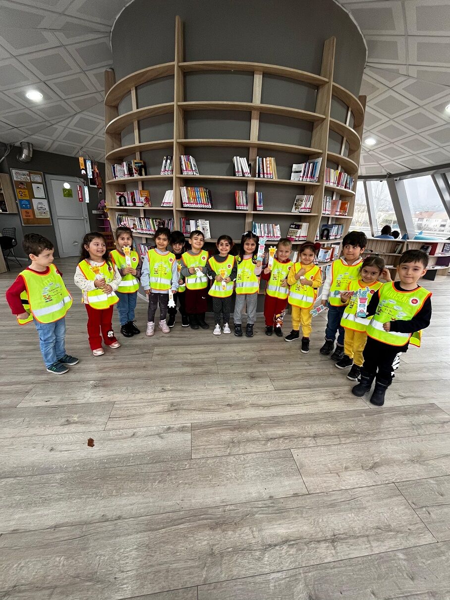 Başiskele’de 4–6 Yaş Kur’an Kursu Öğrencileri Belediyeyi Ziyaret Etti-kocaelitv-3