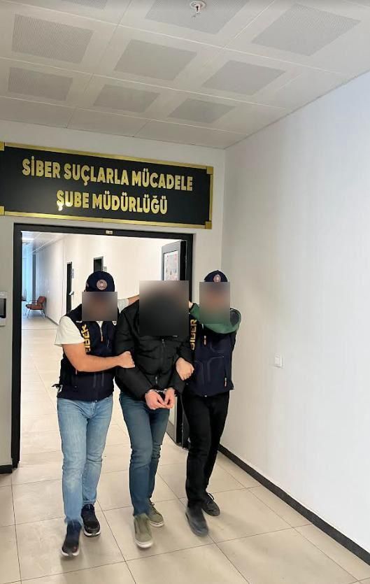 Dilovası yangını sonrası çirkin paylaşımlara operasyon: İki kişi tutuklandı-1