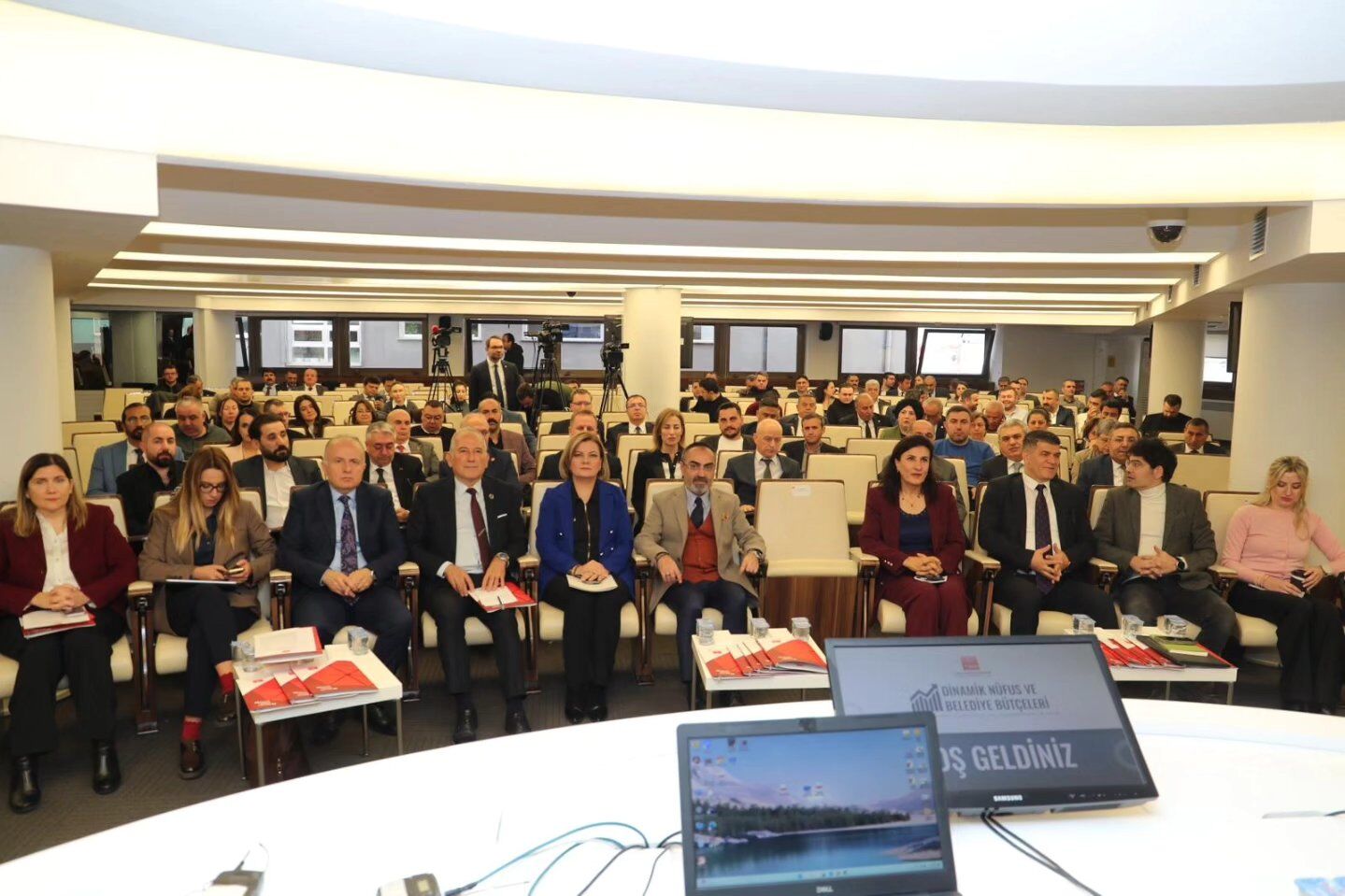 Fatma Başkan’dan Adaletsiz Pay Dağılımına Karşı Kanun Teklifi Önerisi (3)