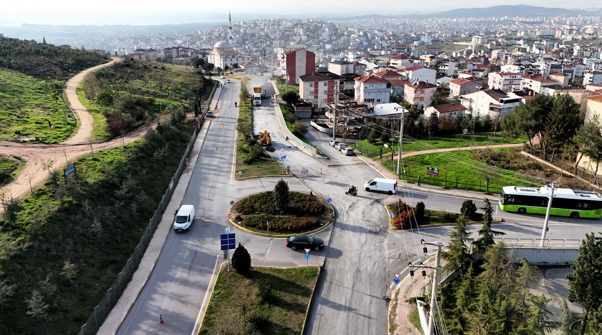 Gebze Anadolu Caddesi'ne Büyükşehir Eli Değdi (2)