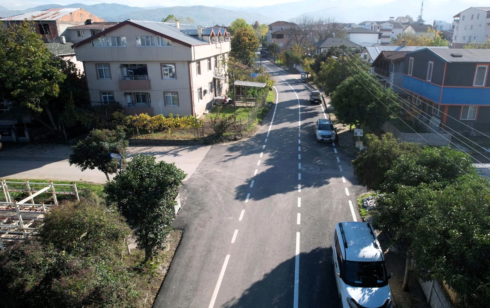 Gölcük Bilgin Caddesi Yeni Yüzüne Kavuştu (6)