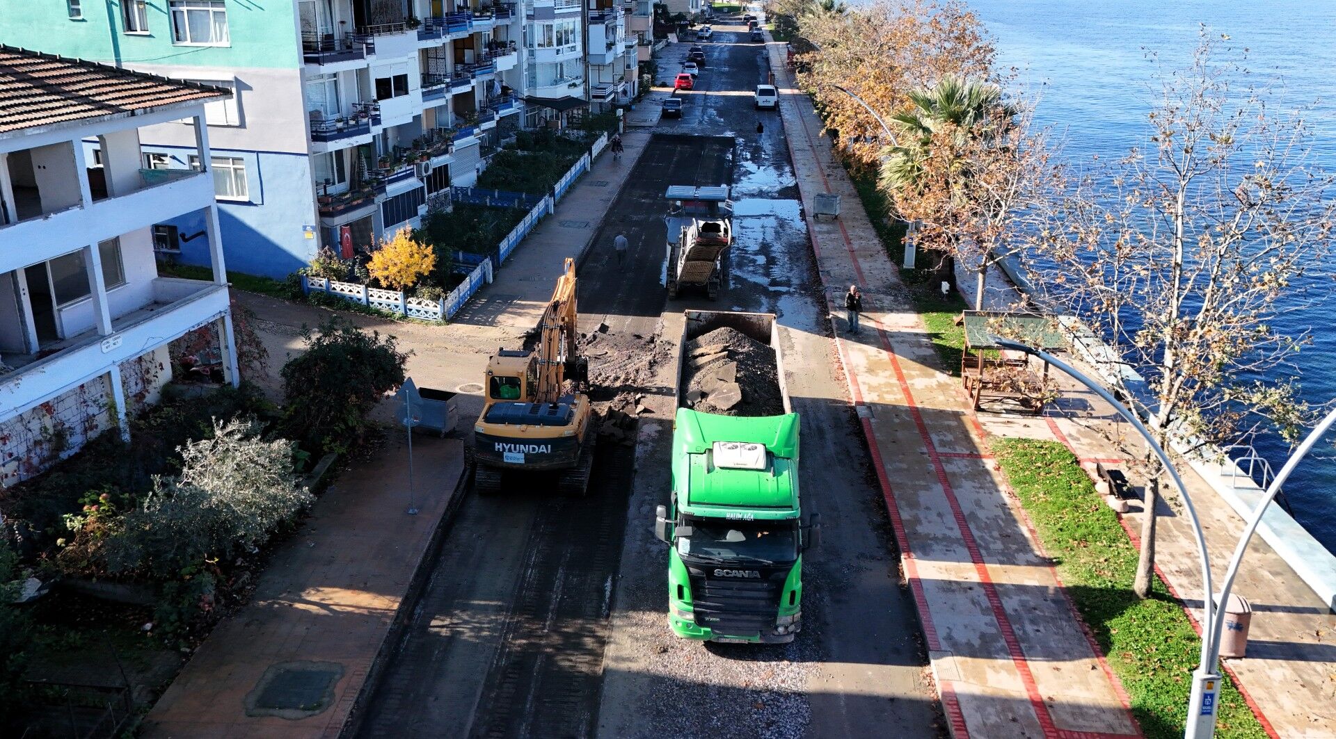 Gölcük Halıdere Sahil Caddesi'ne Kapsamlı Yenileme (2)