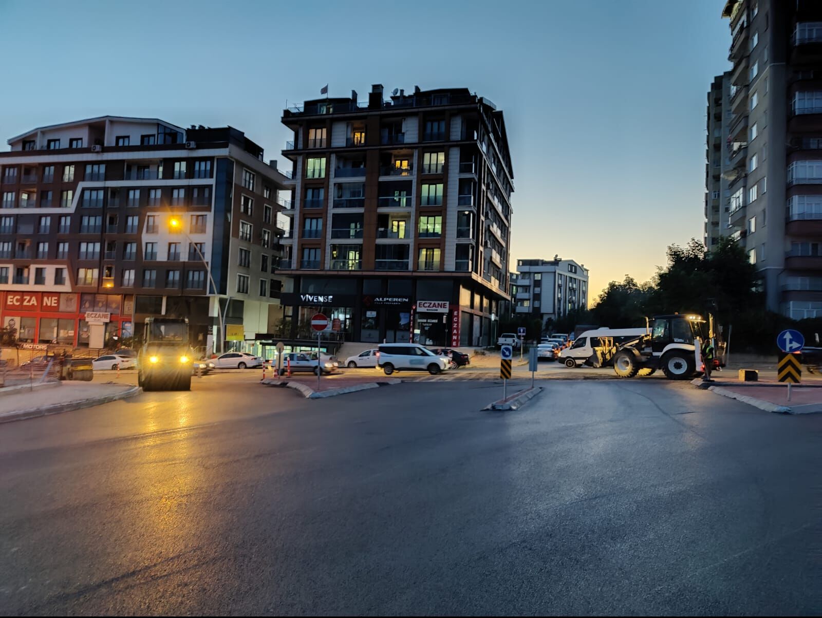 Hayri Macar Caddesi'nde Üstyapı Çalışmaları Tamamlandı (2)