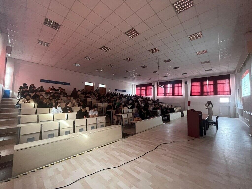 Hisarcık Myo’da Kadına Yönelik Şiddetle Mücadele Konulu Eğitim 2