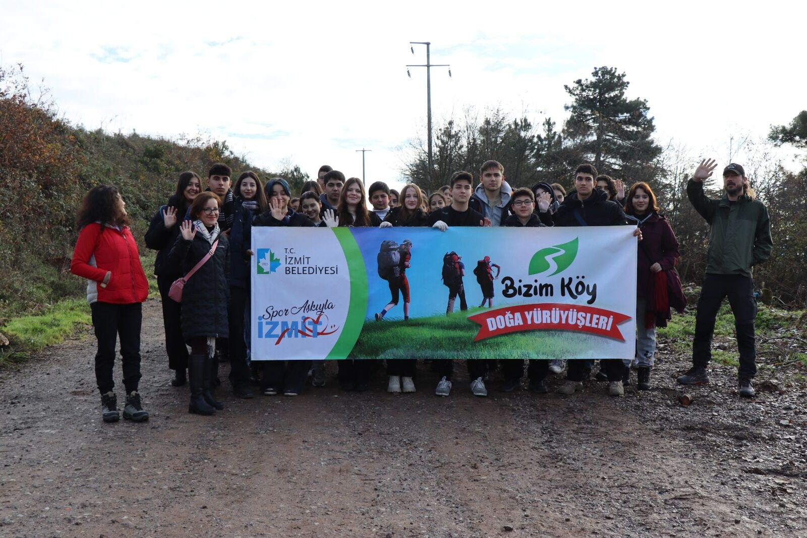 İzmit Belediyesinden Çevreye Duyarlı Gençlere Destek (5)
