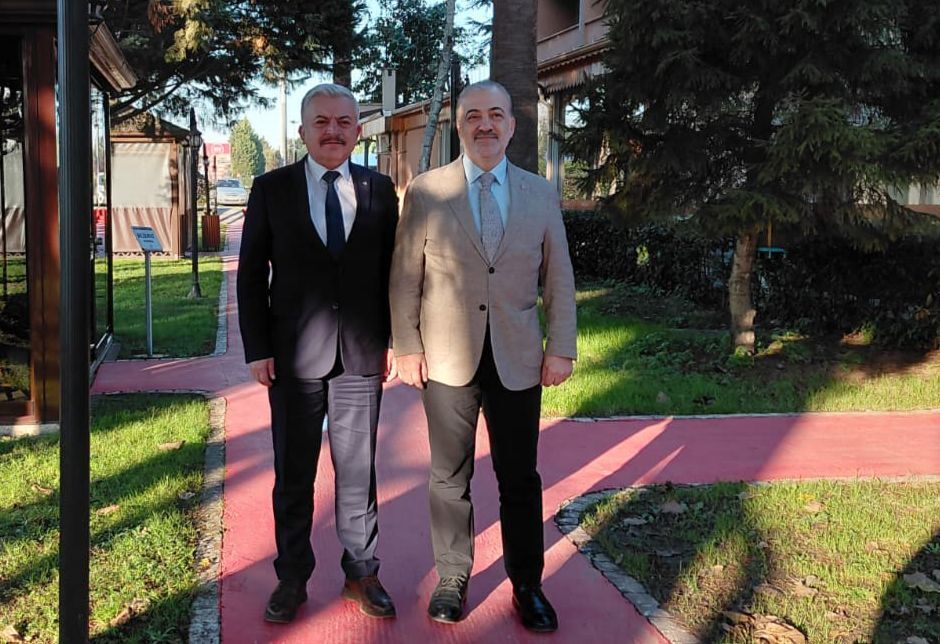 Mhp Ak Parti Kocaeli Il Baskanlari Bulusma.jpg