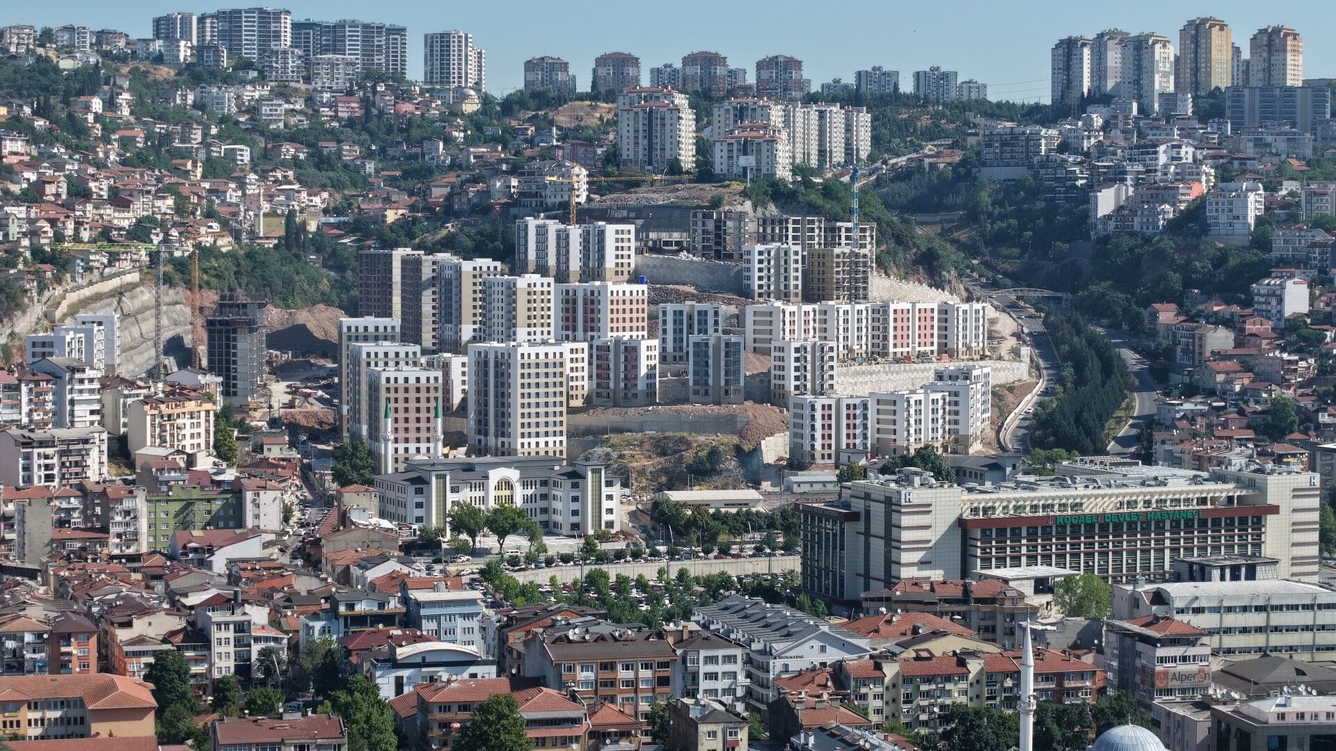 Tahir Buyukakin Kira Yardimi Cozum.jpg