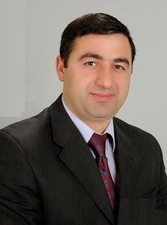 coskun-korhan-cenaze-cayirova-muzdelife-camii-ikindi.jpg