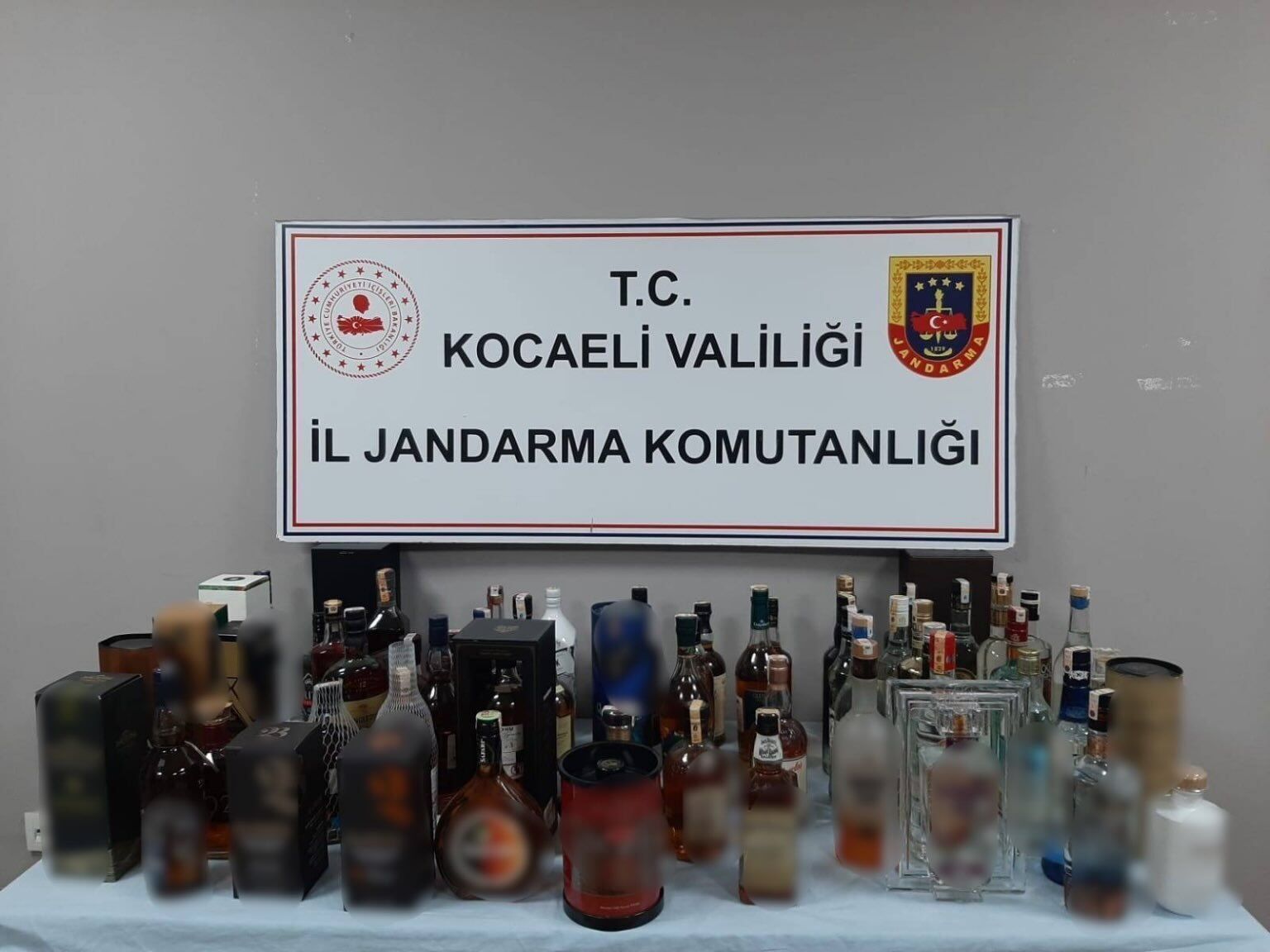 Kocaeli'de Jandarmadan Kaçak İçki ve Sigara Operasyonu_Kocaeli Tv_Kaçakçılık 1