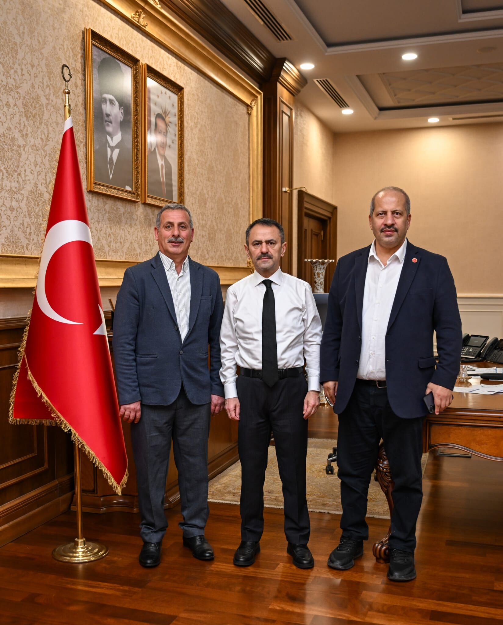 Yenidoğan Mahalle Muhtarı ve Dernek Başkanından Vali Aktaş’a Ziyaret