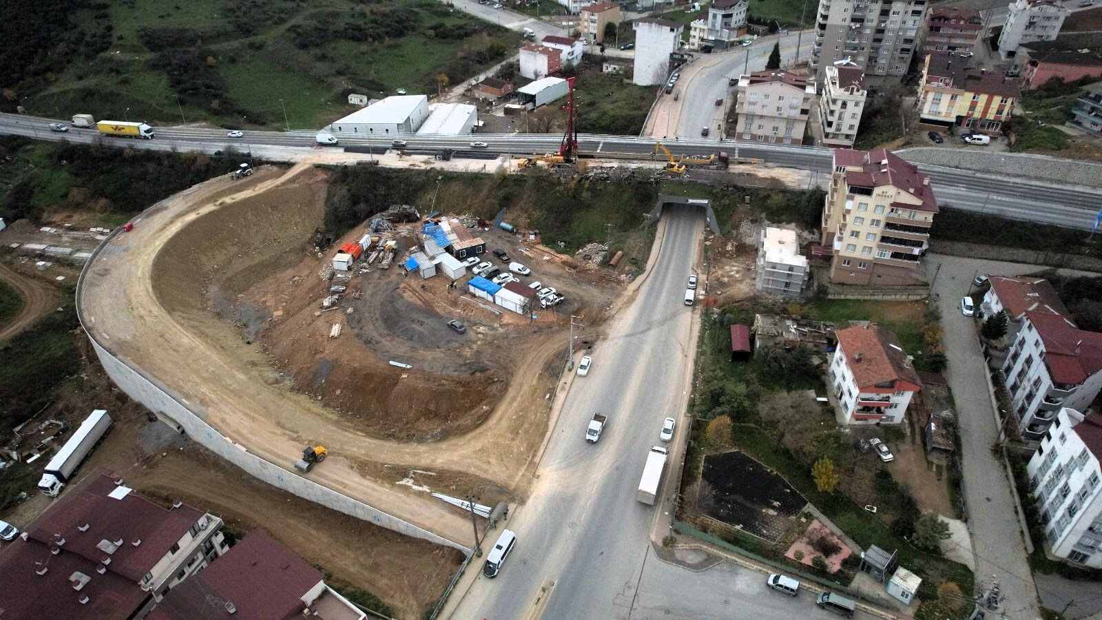 Büyükşehir, Gebze'deki Projede Tam Yol Ilerliyor (3)