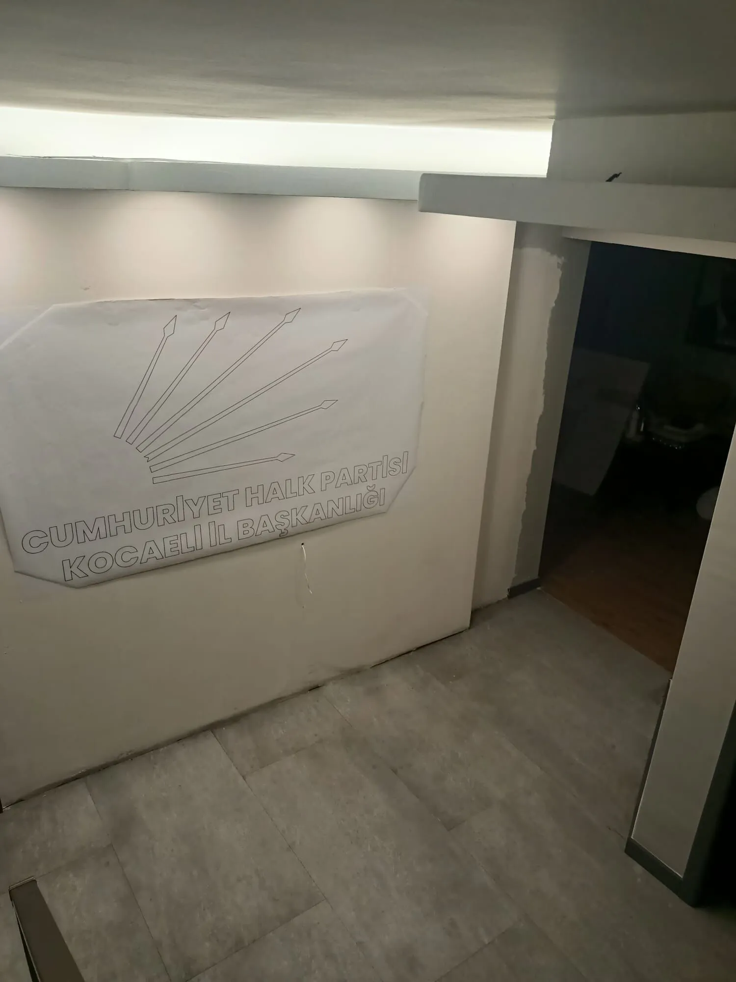 Chp Kocaeli Il Baskanligi Binasi Yenileniyor 1 1