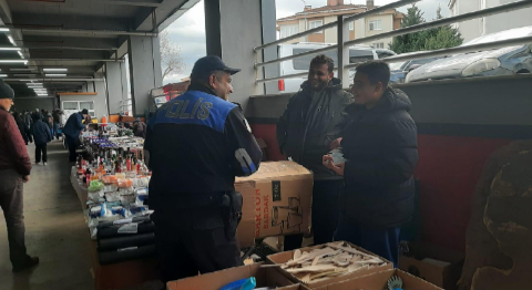 Kocaeli Emniyeti’nden çocuklara ve vatandaşlara yönelik bilgilendirme çalışması-1