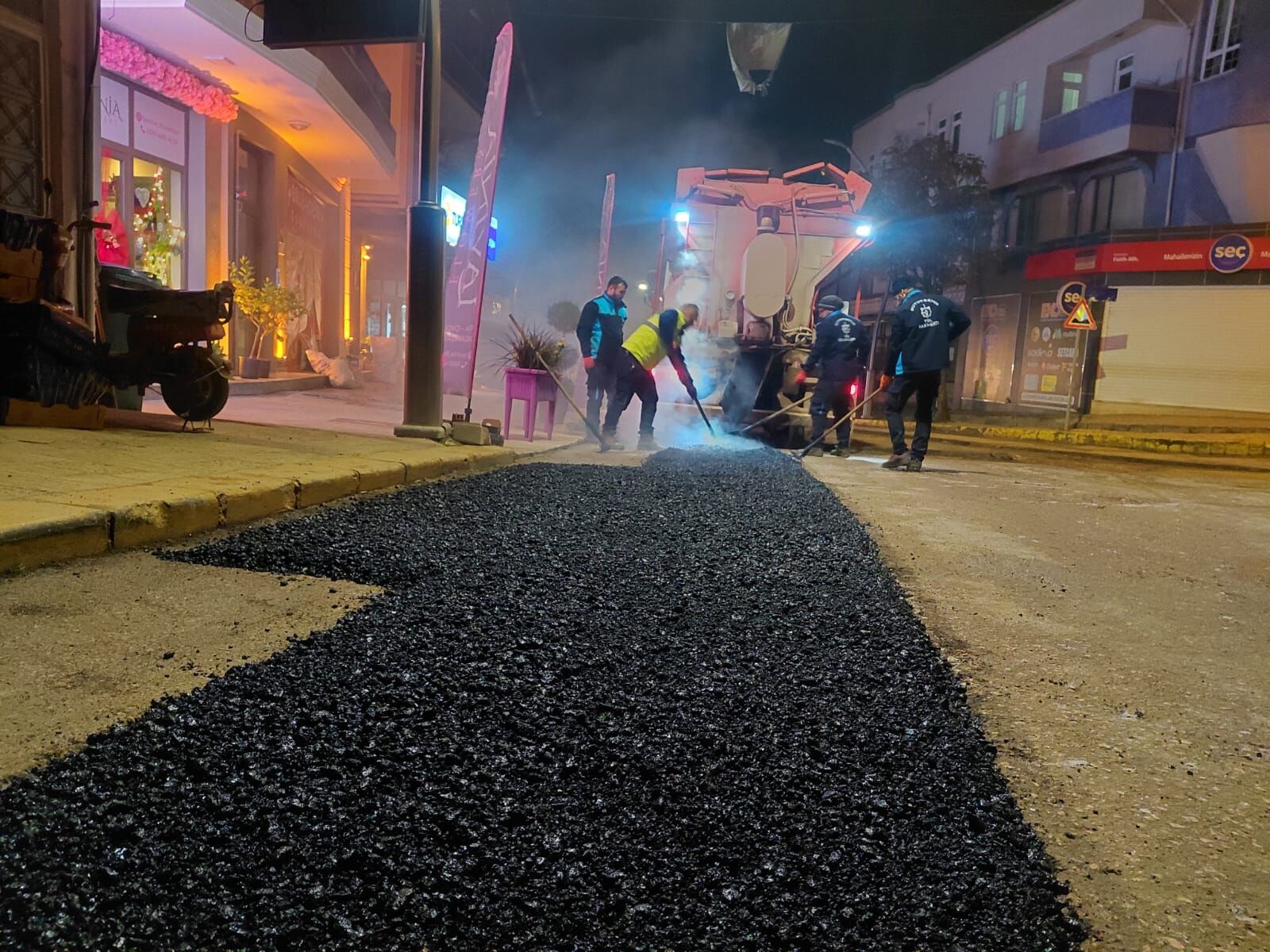 Kocaeli’de yollar kışa hazır: 400 personel ve 200 araçla 12 ilçede kesintisiz müdahale-2