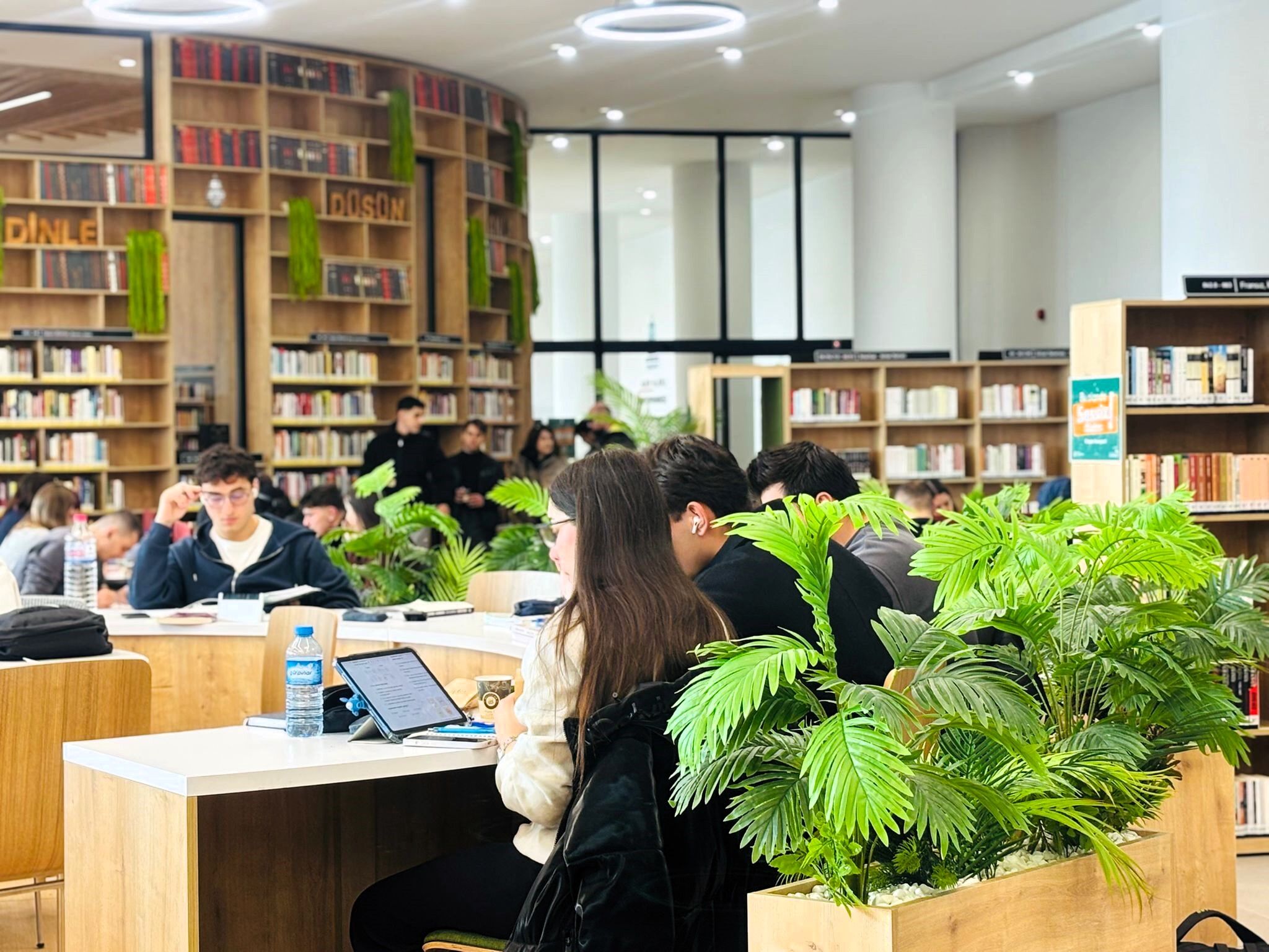 Kütüphaneler Yarıyıl Tatilinde Cıvıl Cıvıl (3)
