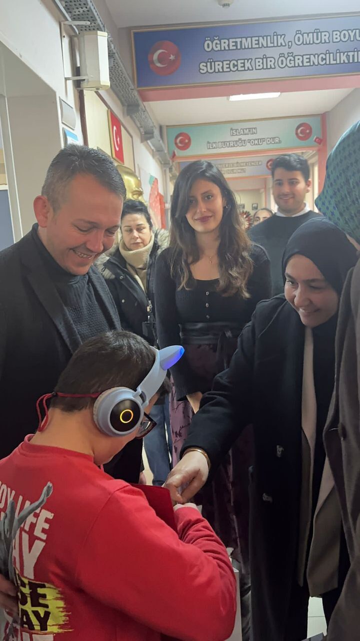 Kandıra Belediyesi’nden Özel Öğrencilere Karne Sürprizi-1