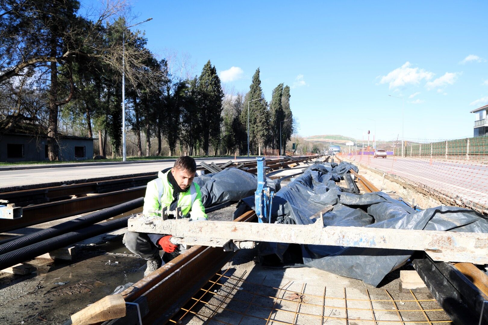 Raylar Tam Yol Kartepe'ye Doğru Döşeniyor (4)