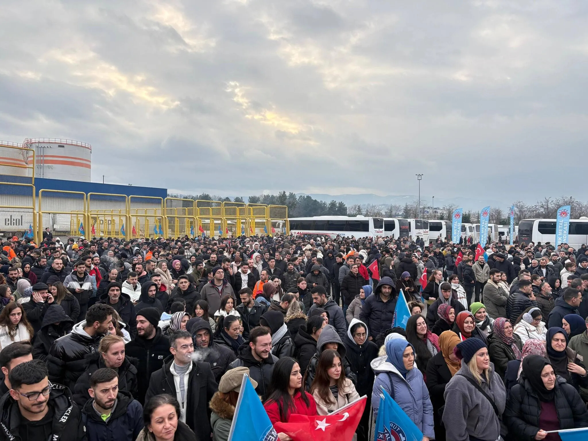 Türk Metal Sendikası’ndan Ford Otosan’da Güçlü Mesaj Kocaeli Tv 1