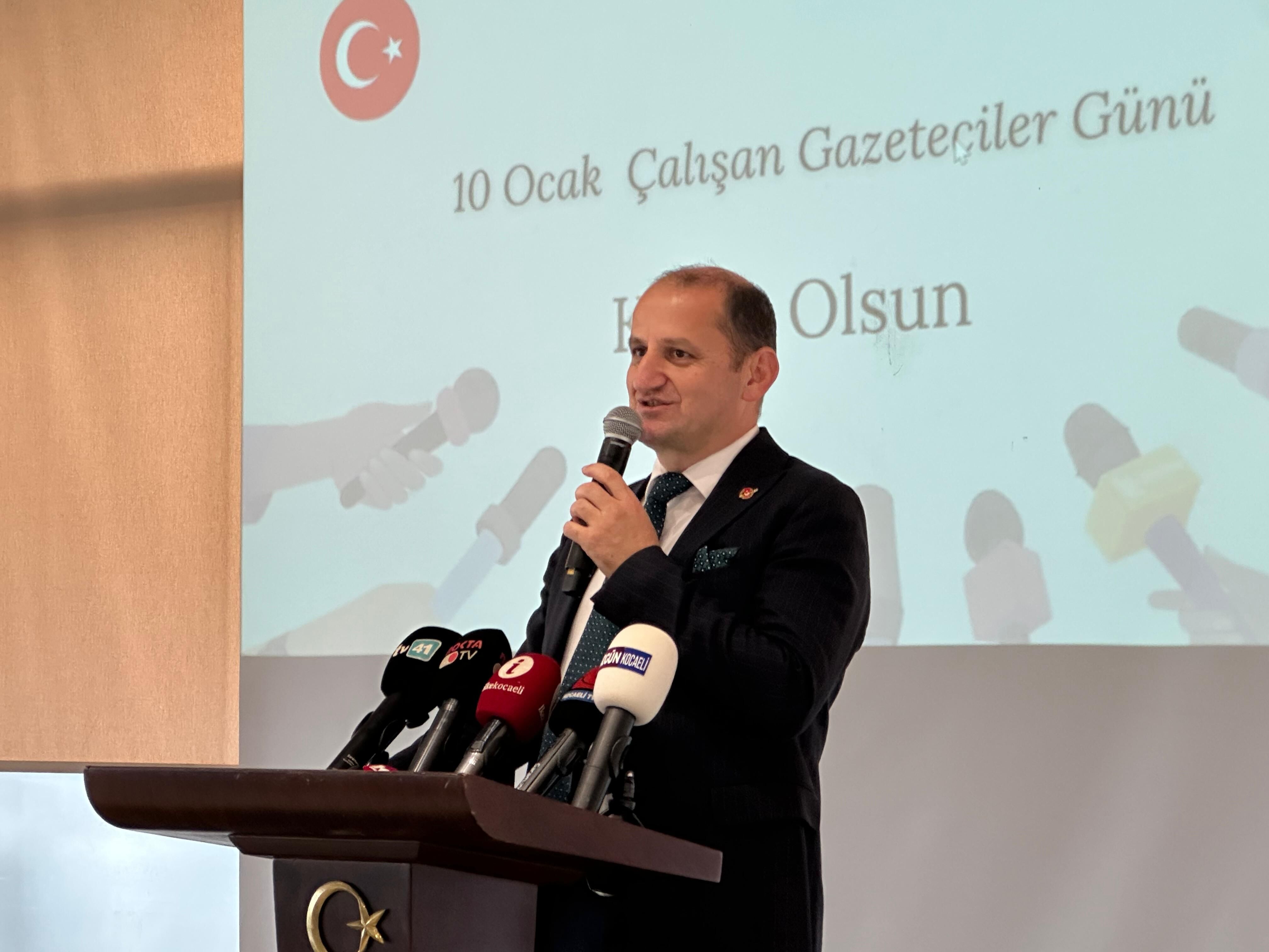 Vali Aktaş Çalışan Gazeteciler Günü’nde basın ile bir araya geldi-3