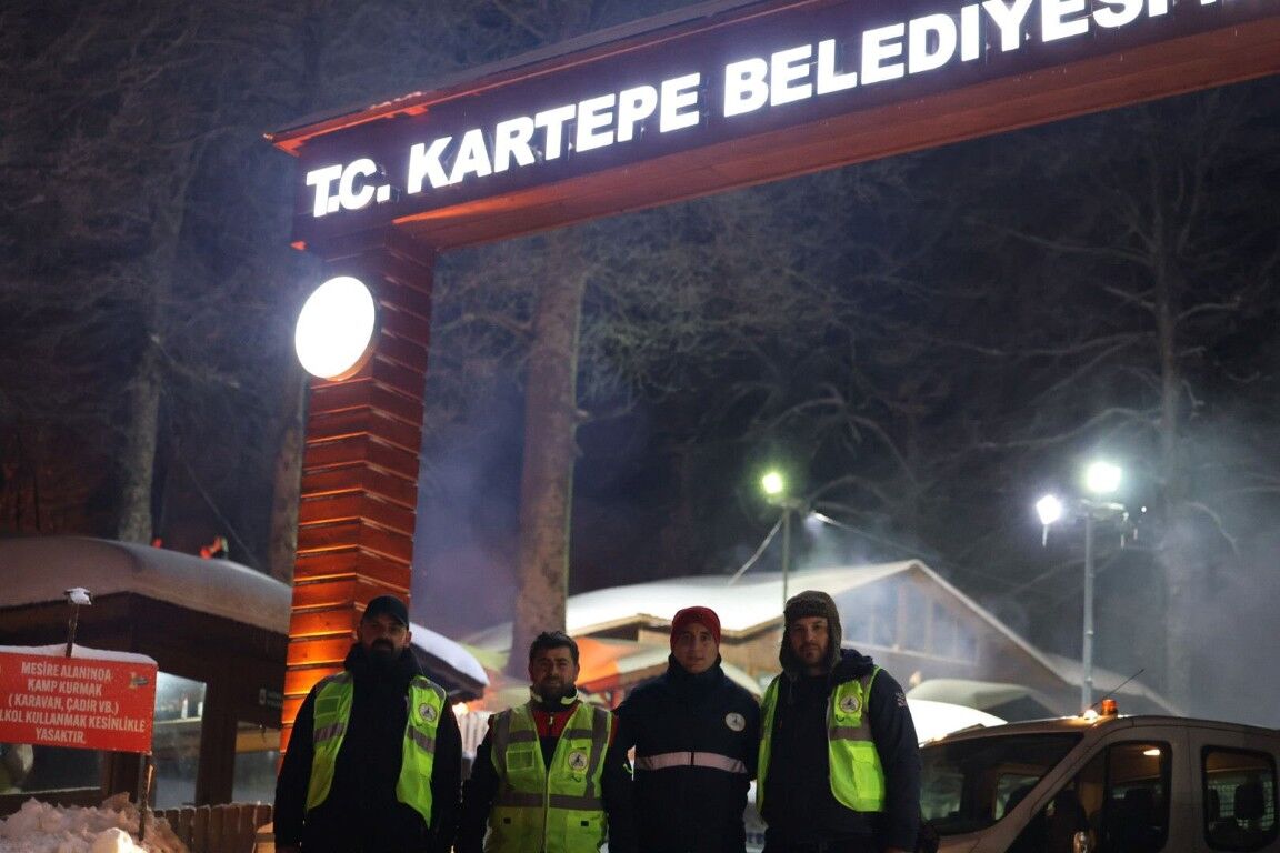 Kartepe Belediyesi Personeli Yeni Yılı Görev Başında Kutladı-1