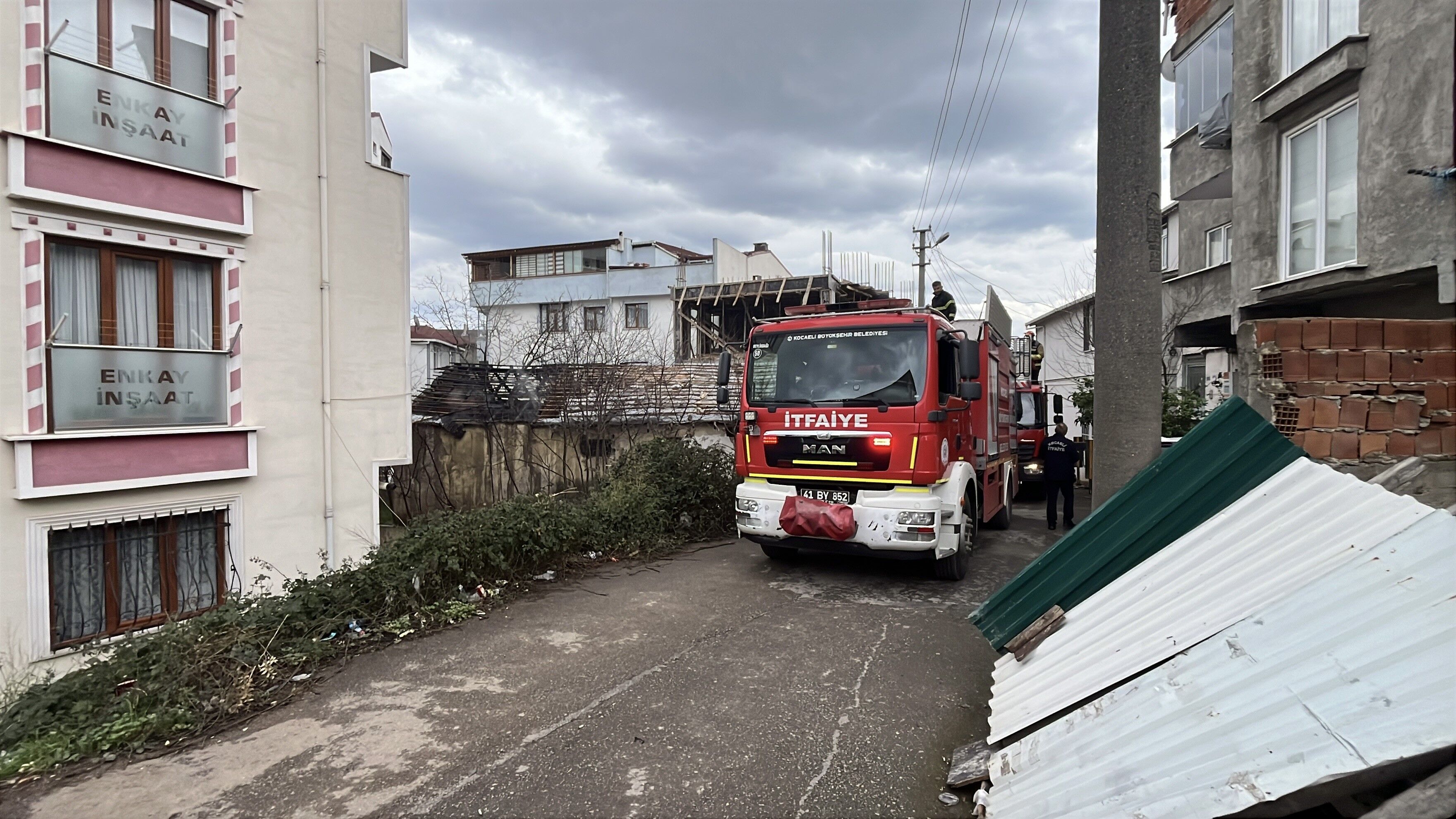 A W643956 02