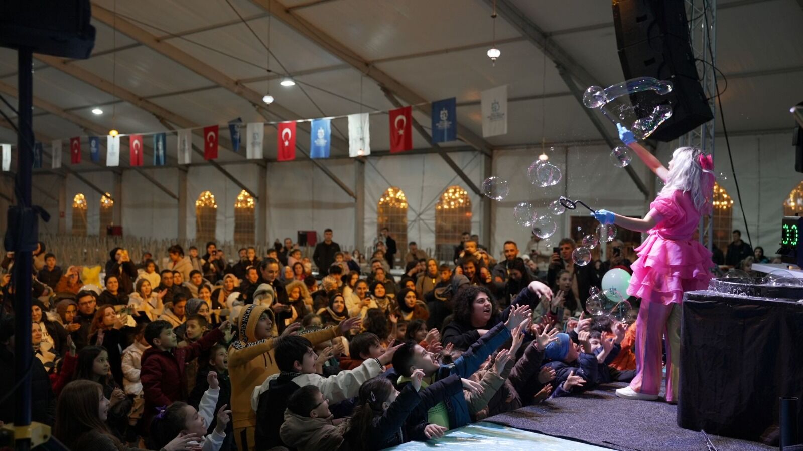 Büyükşehir'in Çadırı Eski Ramazan'ları Aratmıyor (1)