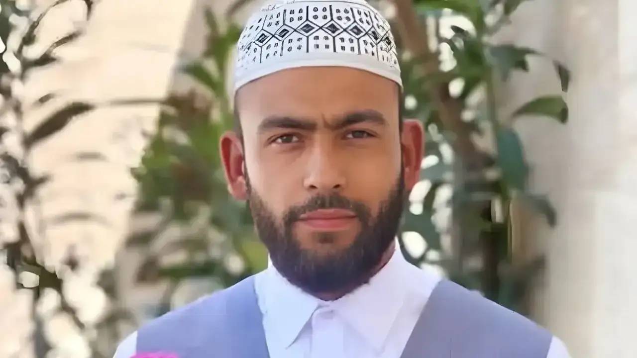 Celal Karaturenin Takkeli Fotografi