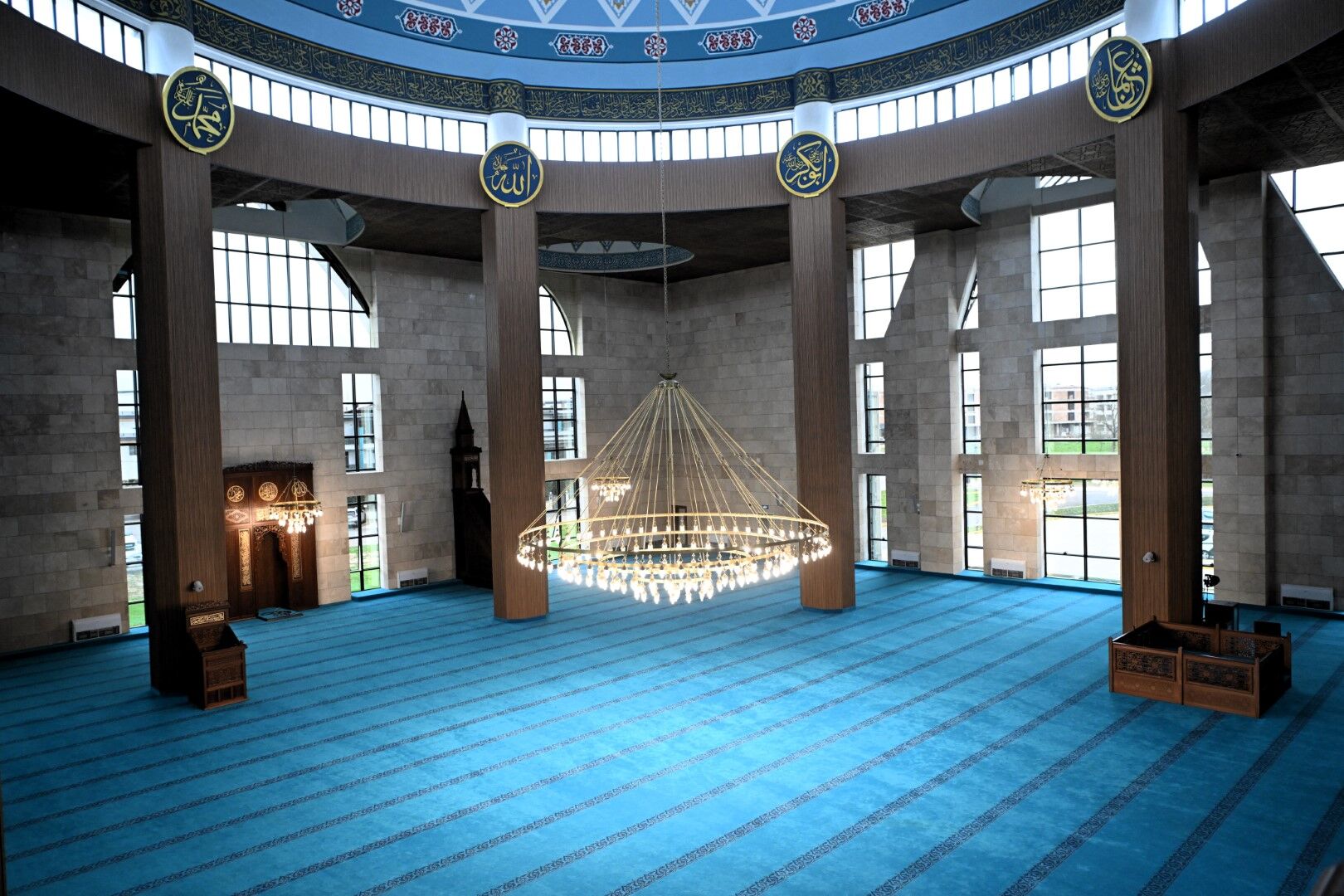 Kartepe Kent Meydanı Camii Ilk Teravihle Açılıyor (3) (Büyük)